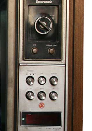 tv-right